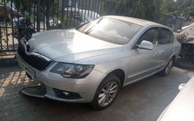 SKODA SUPERB ELEGANCE 2.0 (2015)-NEW DELHI,DELHI, (WITH RC)