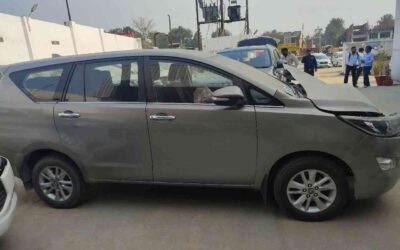 TOYOTA INNOVA CRYSTA 2.4 (2016)-VARANASI,UTTAR PRADESH, (WITH RC)