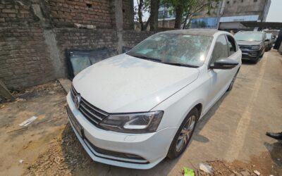 VOLKSWAGEN JETTA 2.0 HIGHLINE,2015,PATNA,BR(WITH RC)