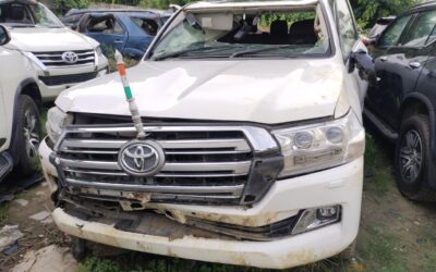 TOYOTA  LAND CRUISER,2017,LUCKNOW,UP(WITH RC)