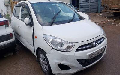 HYUNDAI I10-MAGNA 1.2 AT (2011)–DELHI,DELHI, (WITH RC) FLOOD