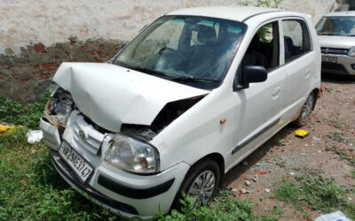 HYUNDAI PRESTIGE HYUNDAI (2013)FARIDABAD,HARYANA, (WITH RC)