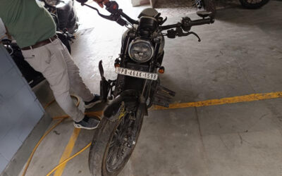 Jawa 42 Bobber (2023)-Amritsar,Punjab, (WITH RC)