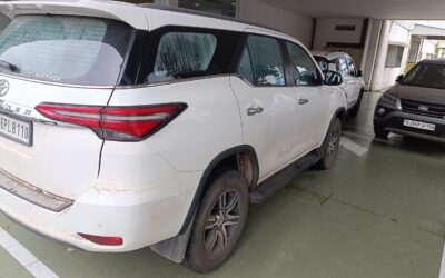 TOYOTA FORTUNER 2.8 2WD AT,2022,VADODARA,GJ(WITH RC)