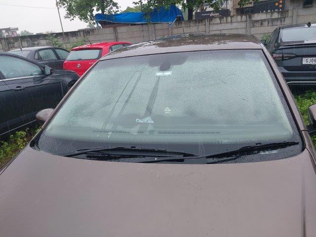 MOT15211726-29.Front Windshield Glass(1)_MOT15211726_1725606572944