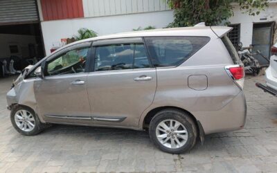 TOYOTA  INNOVA CRYSTA 2.4,2018,LUCKNOW,UP(WITH RC)