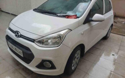 HYUNDAI GRAND I 10 (2015)VADODARA,GUJRAT, (WITH RC) Baroda FLOOD(