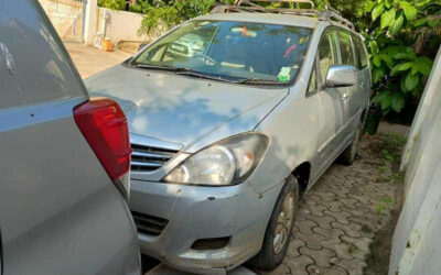 TOYOTA INNOVA (2010)-VADODARA,GUJARAT, (WITH RC) Baroda Flood