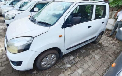 MARUTI WAGON R LXI (2014)-VADODARA,GUJARAT, (WITH RC) FLOOD