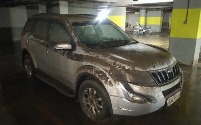 MAHINDRA XUV 500 (2017)-VADODARA,GUJRAT, (WITH RC) Baroda FLOOD