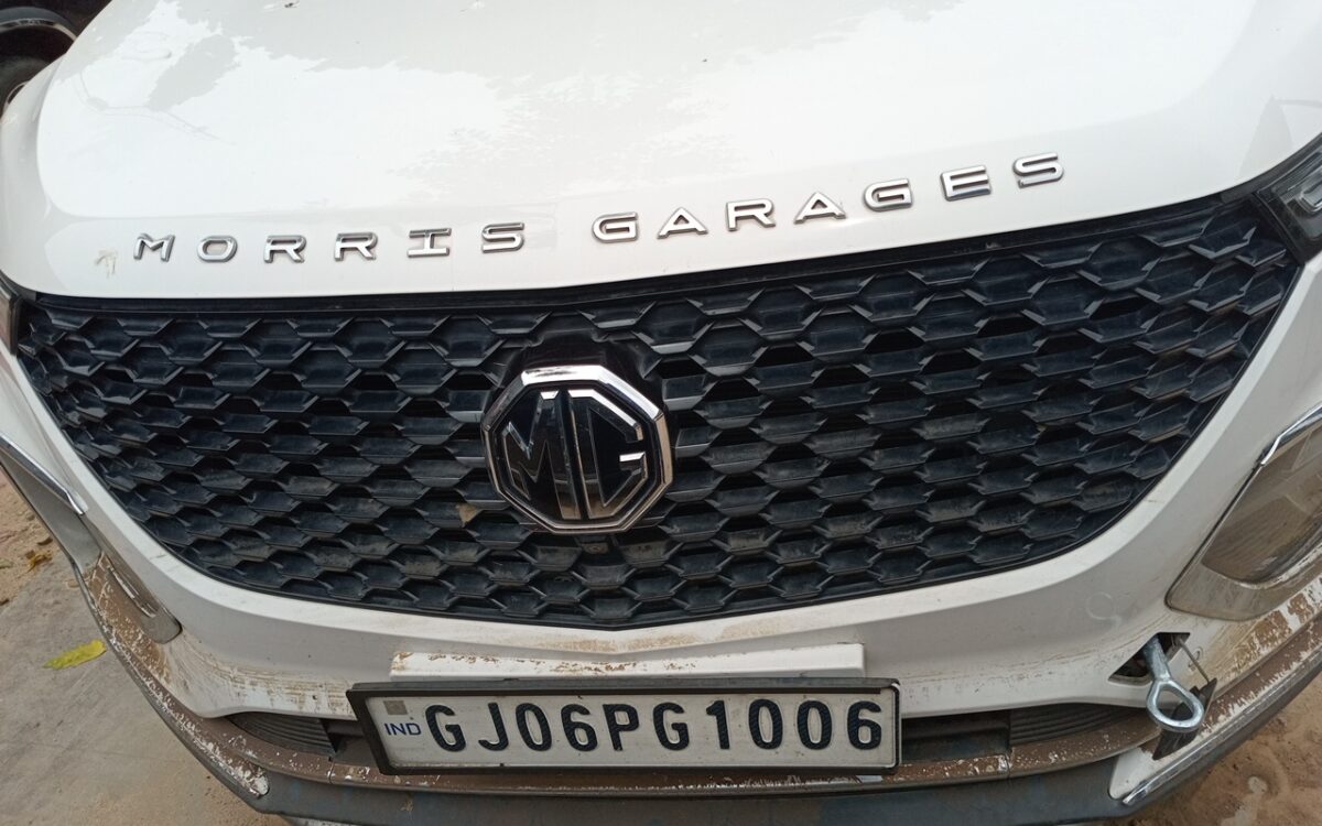 Vehicle Reg No(1)_MOT15204953_1725439680265