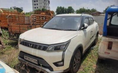 MAHINDRA XUV 300 W8 O PM BS6 MT (2022)VIJAYAWADA,ANDHRA PRADESH, (WITH RC) FLOOD