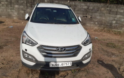 HYUNDAI SANTA FE CRDI 4WD AT (2015)VADODARA,GUJARAT, (WITH RC) FLOOD (