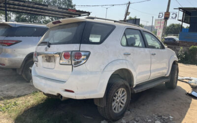 TOYOTA FORTUNER 3.0 L 2WD AT (2014)AHEMEDABAD,GUJRAT, (WITH RC)