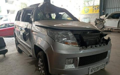 MAHINDRA TUV 300 (2017)-HYERABAD,TELANAGANA, (WITH RC)