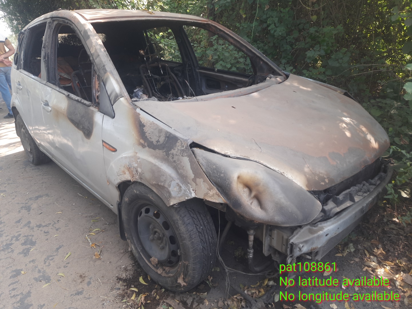 FORD FIGO 1.4 DURATORQ ZXI,2013,Diesel,VADODARA,GJ(WITH RC)