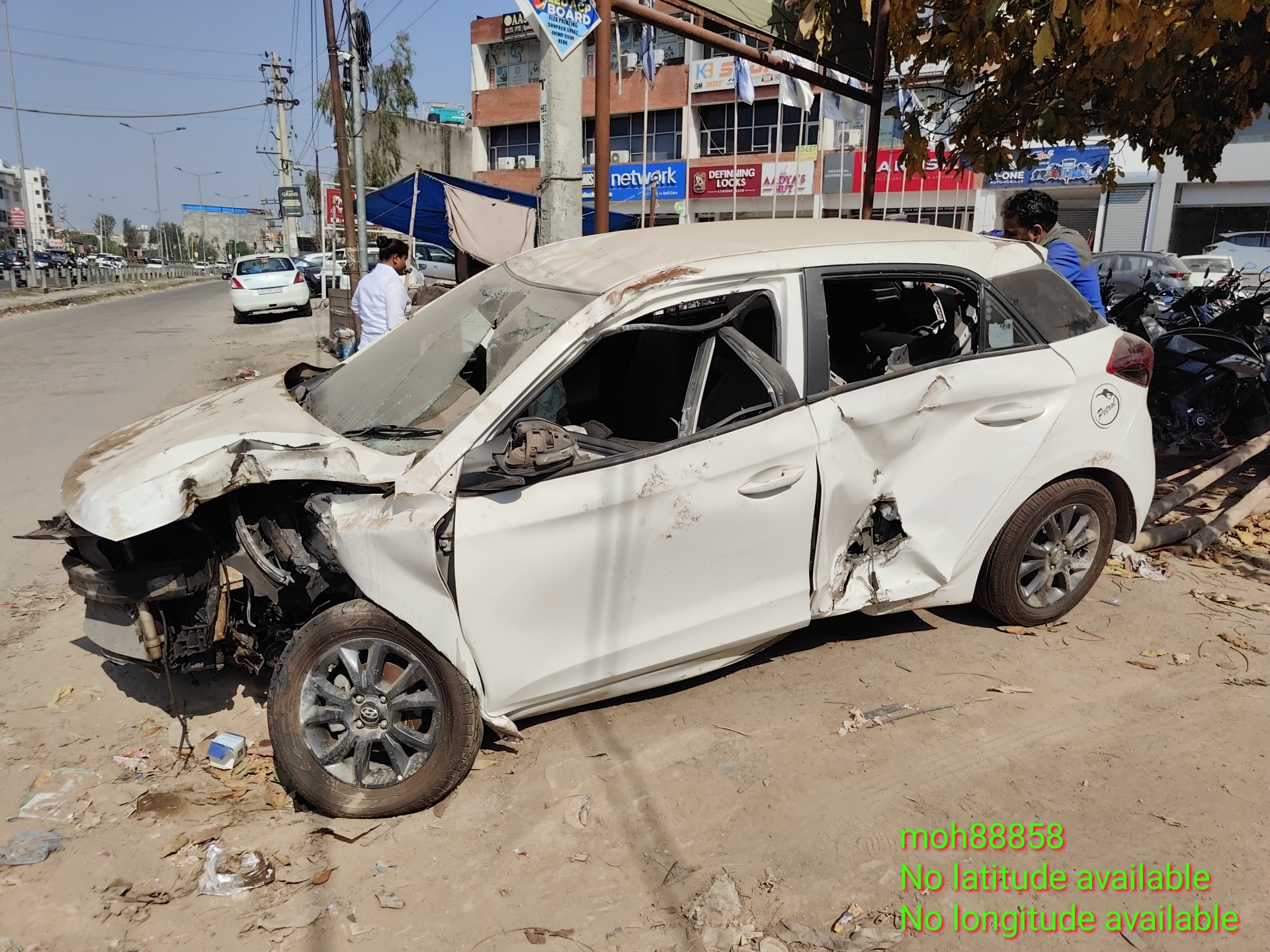 HYUNDAI I20 SPORTZ PLUS,2020,Petrol,ZIRAKPUR,PB(WITH RC)
