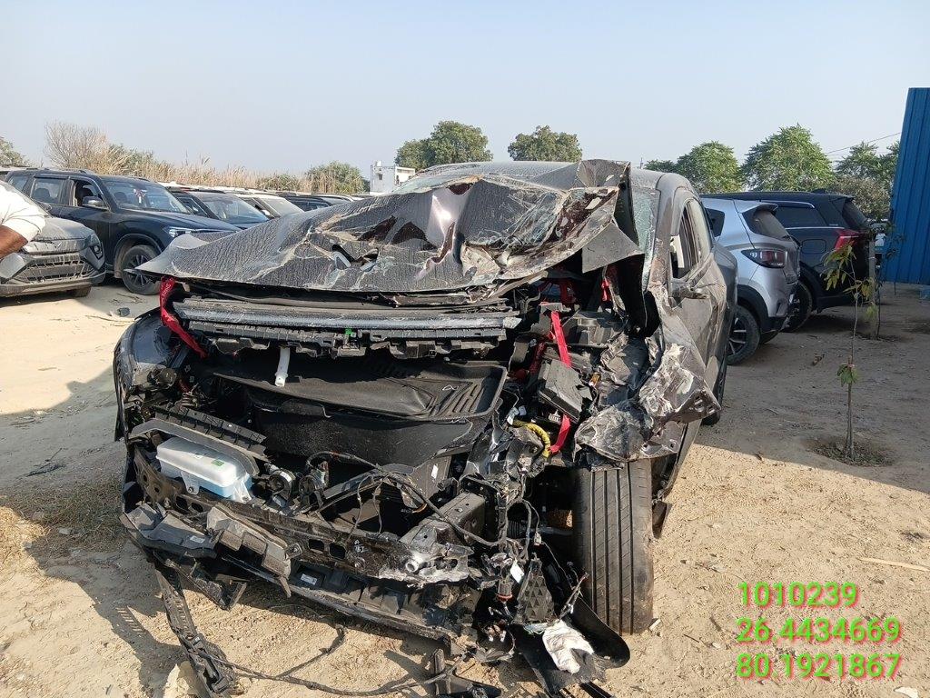 MAHINDRA XEV 9E PACK,2025,EV,KANPUR,UP(WITH RC)