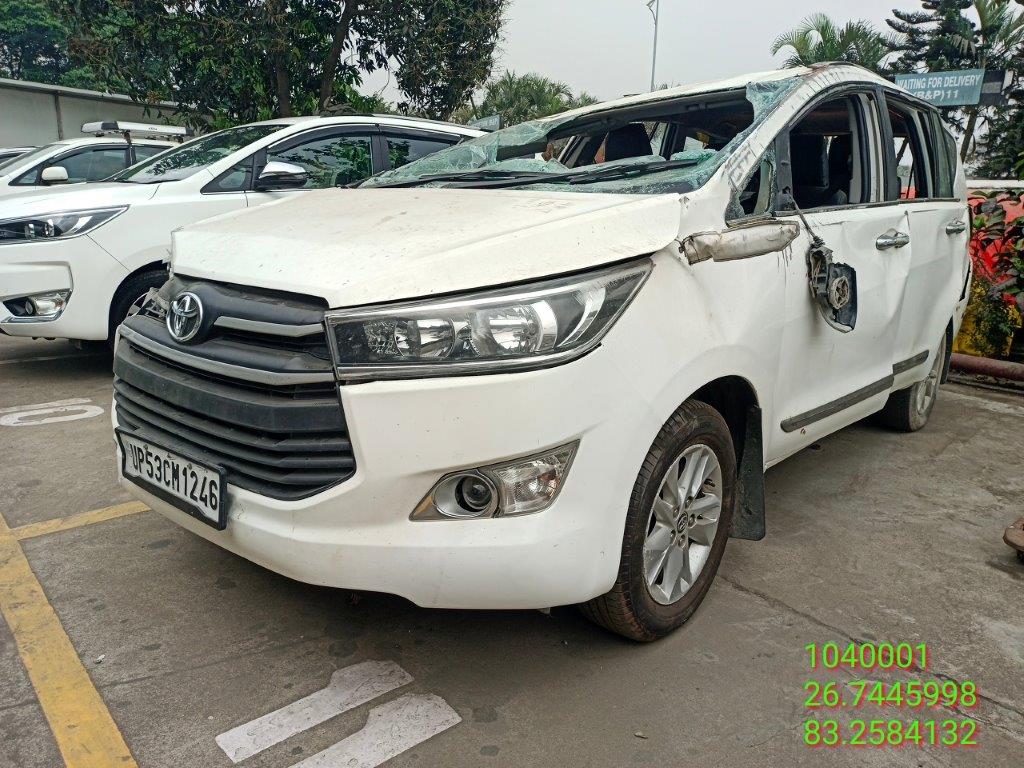 TOYOTA INNOVA CRYSTA 2.8,2017,Diesel,GORAKHPUR,UP(WITH RC)