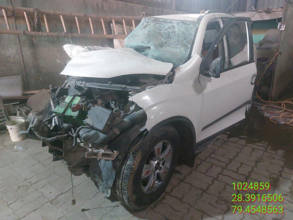MAHINDRA XUV 500 W8,2014,BAREILLY,UTTAR PRADESH(WITH RC) - Image 5