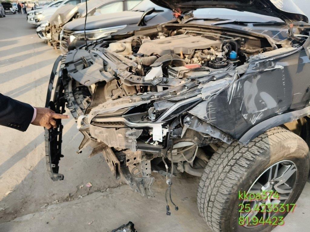 TOYOTA FORTUNER 2.8,2025,Diesel,PRAYAGRAJ,UTTAR PRADESH(WITH RC) - Image 3