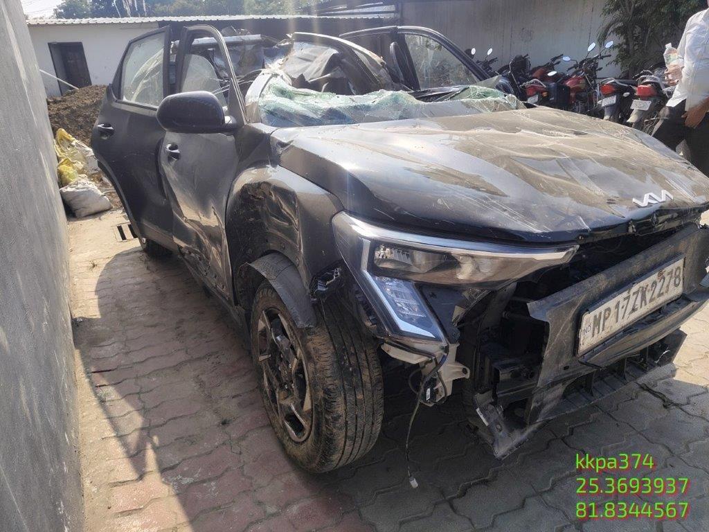 KIA MOTORS SONET,2024,Petrol,ALLAHABAD,UP(WITHOUT RC) - Image 3