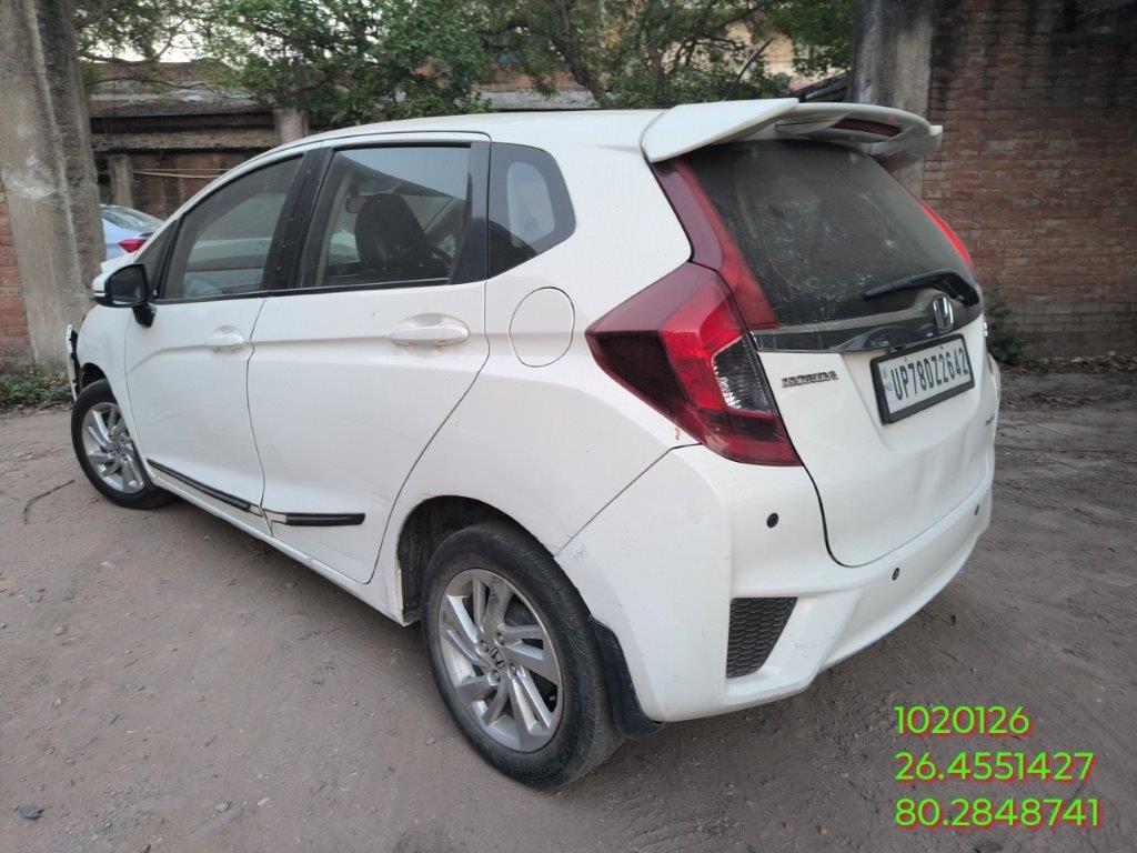 HONDA JAZZ,2015,Petrol,KANPUR,UP(WITH RC) - Image 3