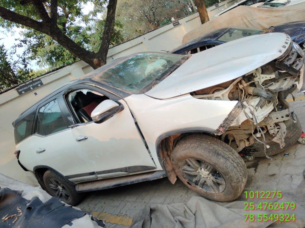 TOYOTA FORTUNER 2.8,2025,JHANSI,UTTAR PRADESH(WITH RC)