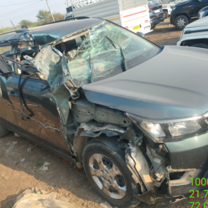 MAHINDRA XUV 300 1.5 W6,2023, Diesel, BHAVNAGAR,GJ(WITH RC)