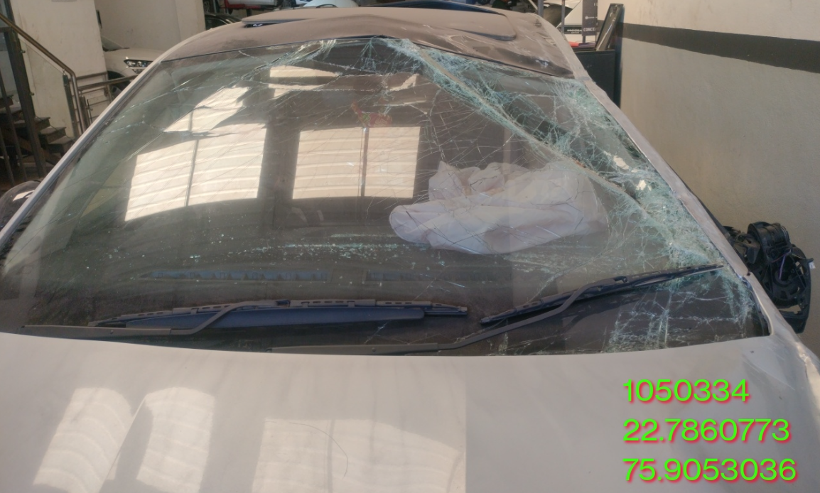 SKODA SLAVIA 1.0 TSI AMBITION AT,2025,Petrol,INDORE,MP(WITH RC)