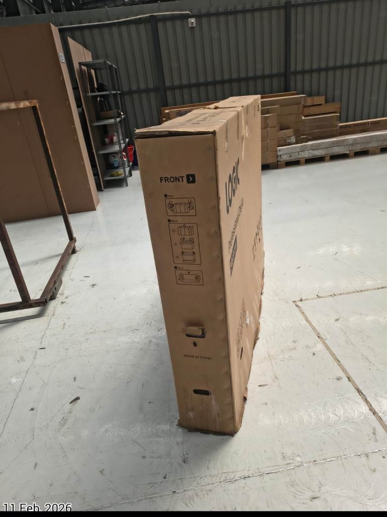 Bluedart Express Limited LOGIC Professional Display LV-98UC L09HD0010240074 PUNE MAHARASHTRA