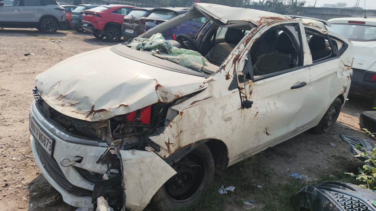 TATA MOTORS Tigor XM 1.2 RTN BS6,2022,PETROL,AGRA,UTTAR PRADESH(WITH RC)