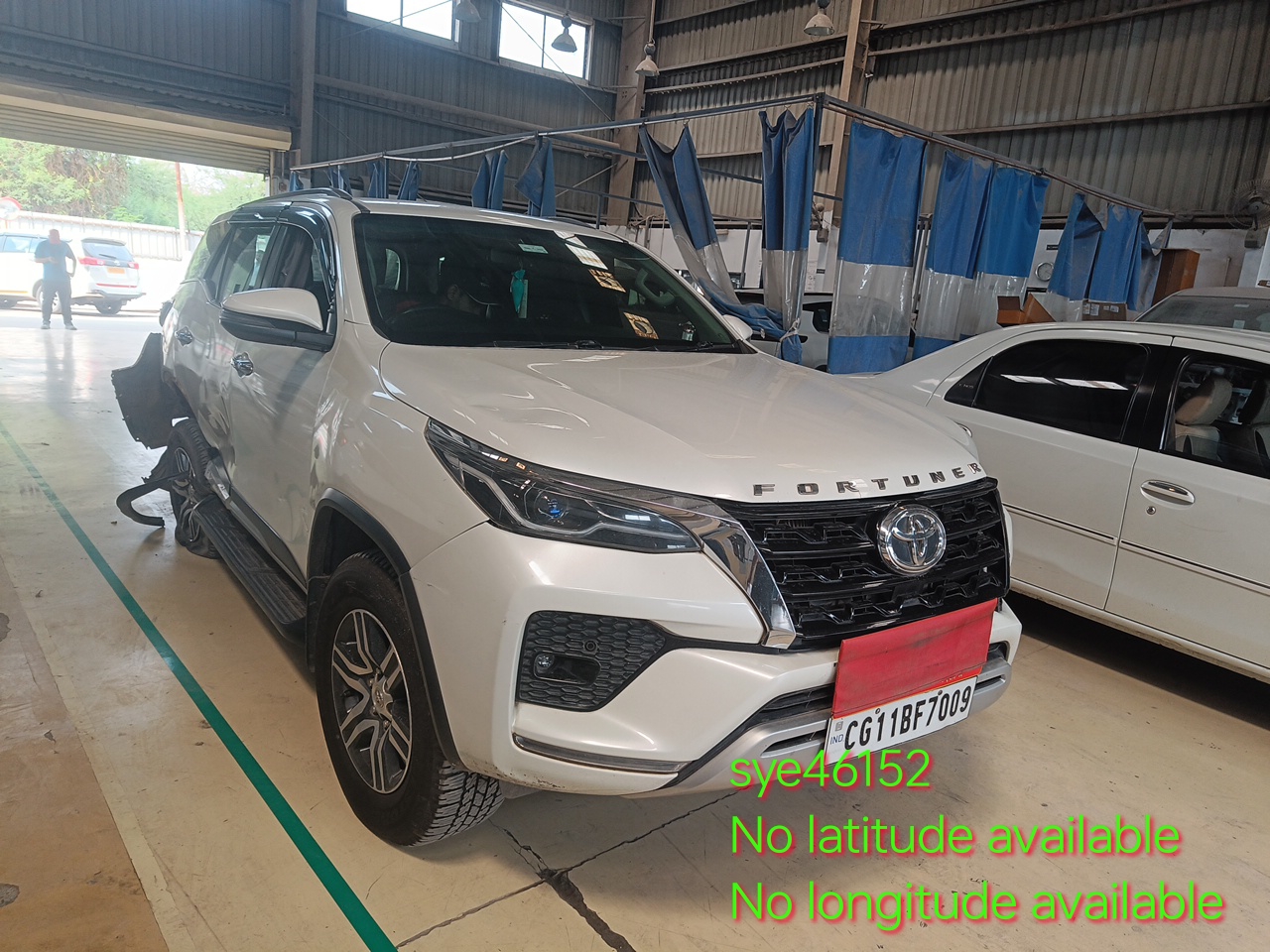 TOYOTA FORTUNER 2.8 2WD MT,2022,Diesel,SHAMBHAJINAGAR,,MAHARASHTRA(WITH RC)