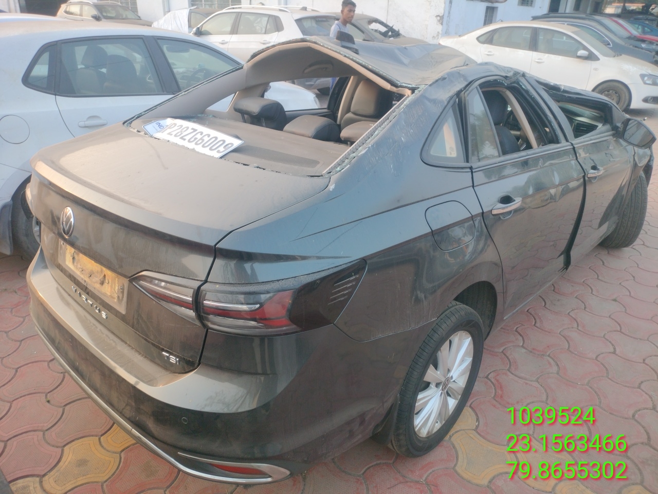 VOLKSWGANE VIRTUS TSI HIGHLINE MT,2024,Petrol,JABALPUR,MP(WITH RC)