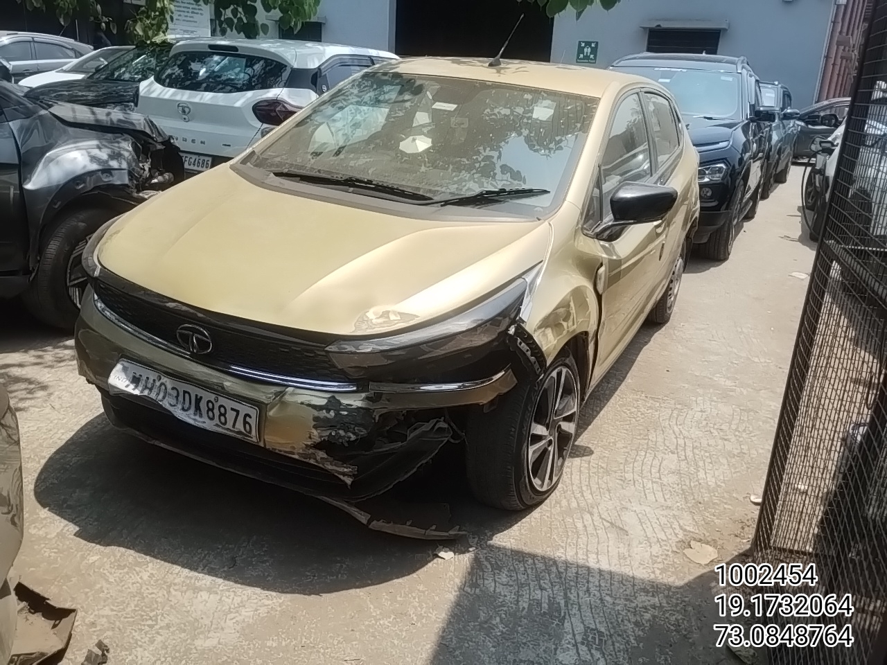 TATA MOTORS ALTROZ 1.2 XZ REVOTRON,2021,Petrol,THANE,MH(WITH RC)