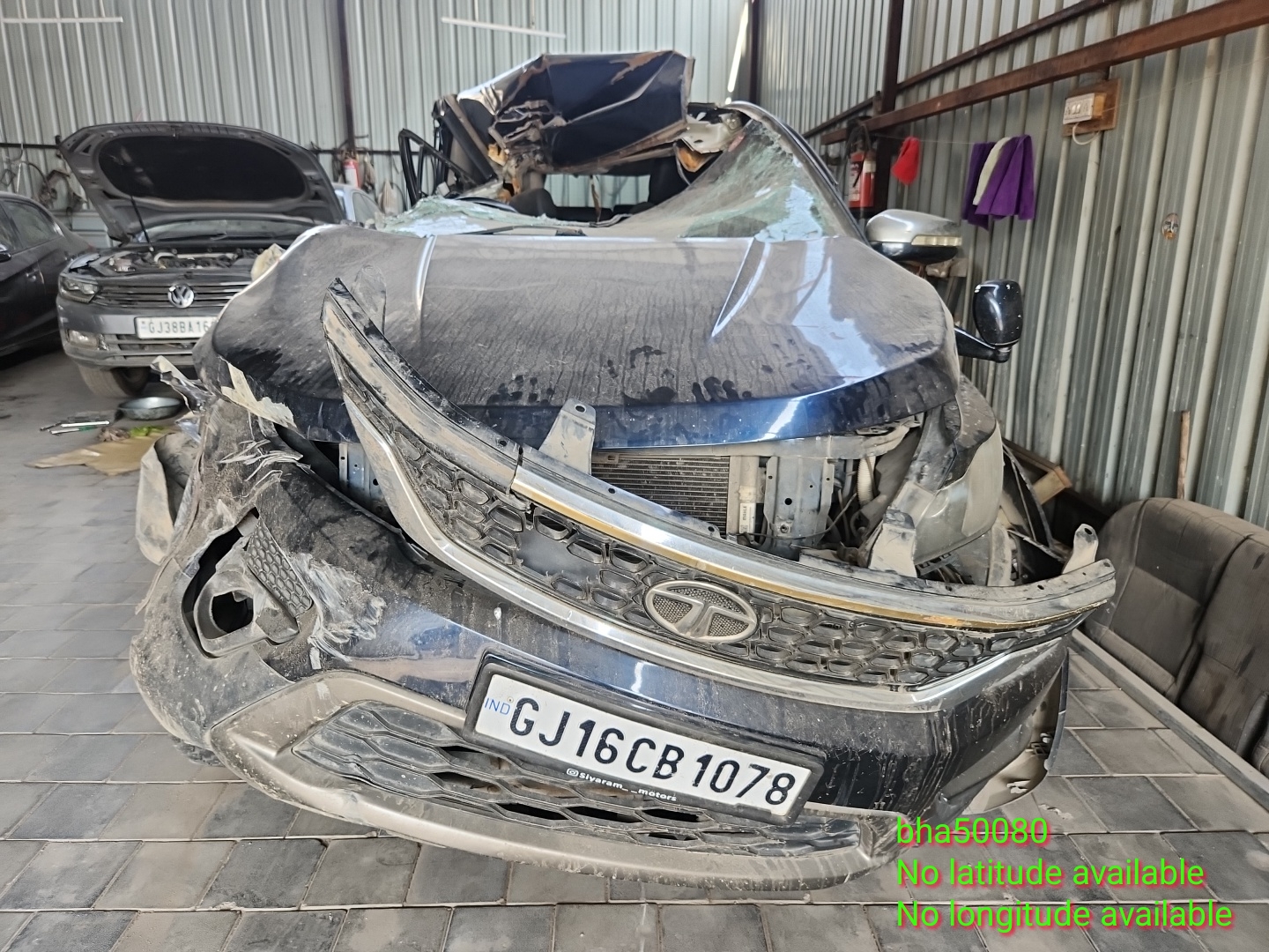 TATA MOTORS HEXA XM,2017,Diesel,SURAT,GJ(WITH RC)