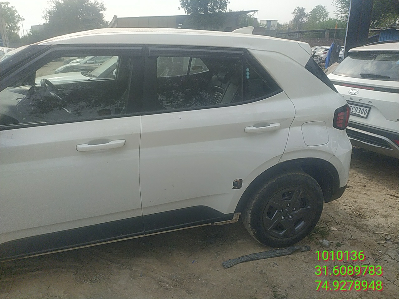 HYUNDAI VENUE 1.2 E VTVT,2023,Petrol,AMRITSAR,PB(WITH RC)