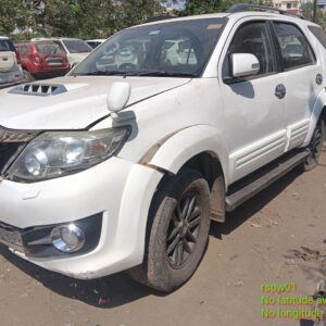 TOYOTA FORTUNER 4X4 AT,2015,Diesel,CHINCHWAD,MH(WITH RC)