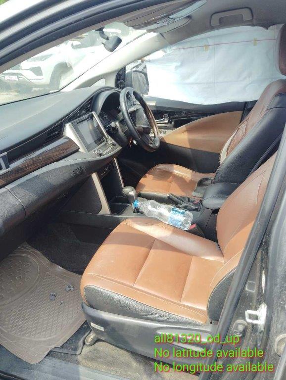 TOYOTA INNOVA CRYSTA 2.8,2016,Diesel,LUCKNOW,UP(WITH RC) - Image 5