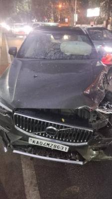 VOLVO XC60 B5 INSCRIPTION,2021,Petrol,BANGALORE,KA(WITH RC) - Image 4