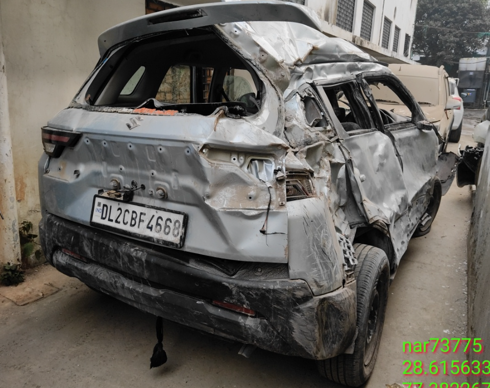 MARUTI BREZZA 1.5 VXI,2024,CNG,Noida,UP(WITHOUT RC)