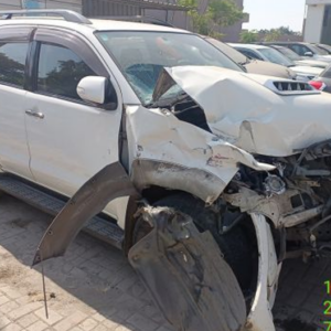 TOYOTA FORTUNER 3.0 L,2016,DIESEL,BARODA,GJ(WITHOUT RC)