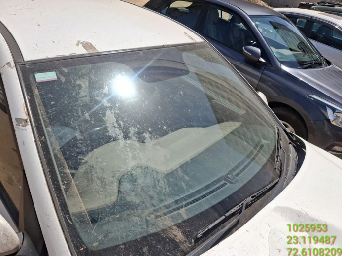 HYUNDAI I20 SPORTZ,2015,CNG,AHMEDABADGJ(WITH RC)