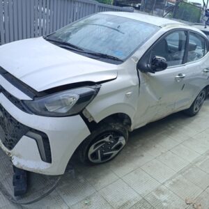 HYUNDAI AURA 1.2 MT S,2023,PETROL/CNG,CHANDIGARH,HR(WITH RC)