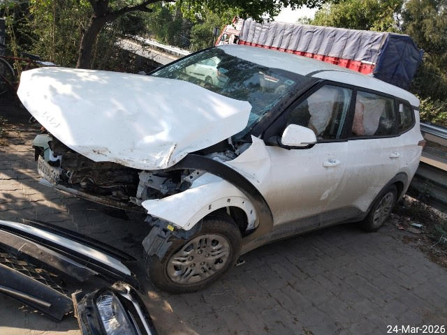 KIA CARENS G1.5 6MT (2025)-SANT KABIR NAGAR,UTTAR PRADESH, (With RC)