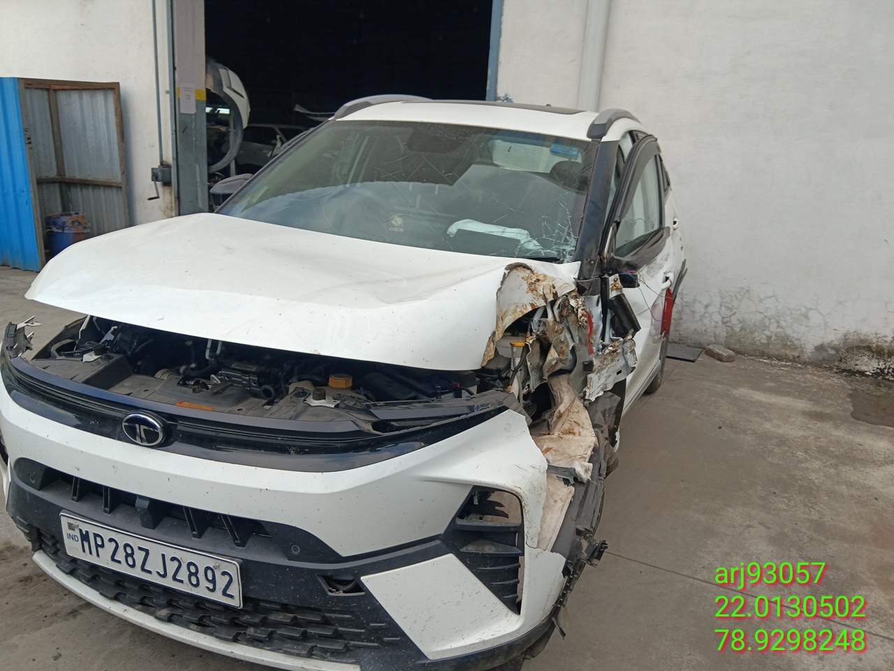 TATA MOTORS NEXON 1.2 CREATIVE PLUS,2024,Petrol,CHHINDWARA,MP(WITH RC)
