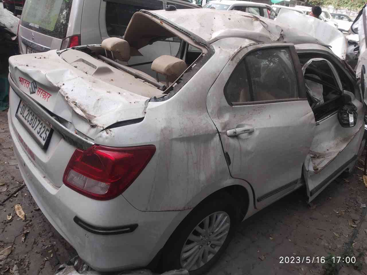 MARUTI DEZIRE ZXI,2022,PETROL,NEW DELHI(WITHOUT RC)