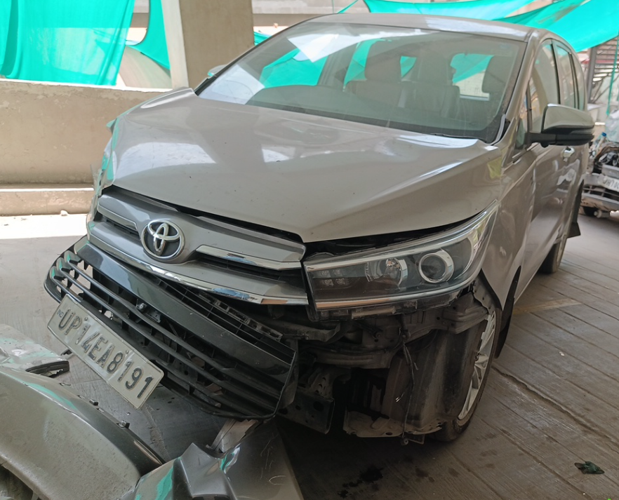 TOYOTA INNOVA CRYSTA 2.8 ZX AT 7 STR,2019,Diesel,Noida,UP(WITH RC)