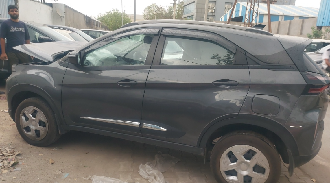 TATA MOTORS NEXON 1.2 PURE,2024,Petrol,CHITTORGARH,RJ(WITH RC)