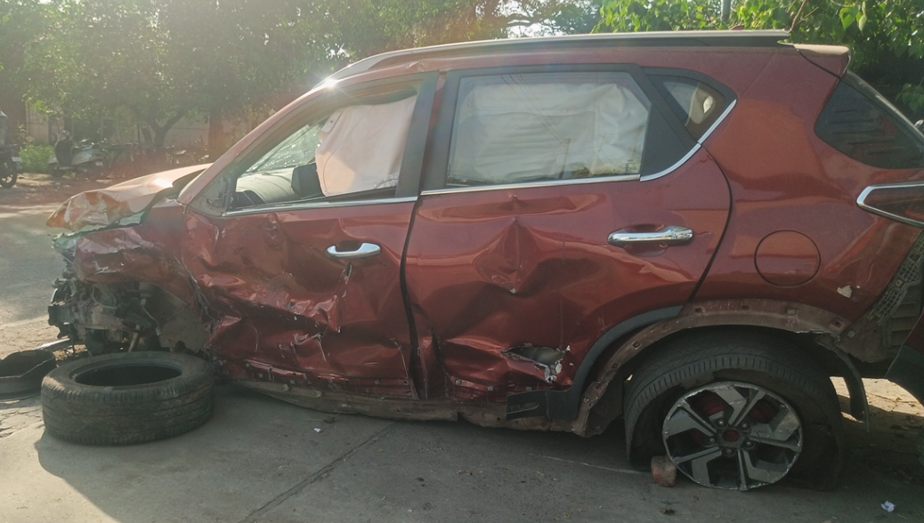 KIA MOTORS SONET G 1.0T 7DCT GTX PLU,2020,Petrol,CHANDIGARH,PB(WITH RC)